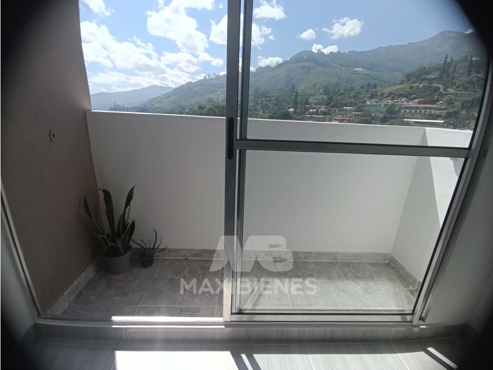 APARTAMENTO PARA ARRIENDO UBICADO EN BELLO — foto 3