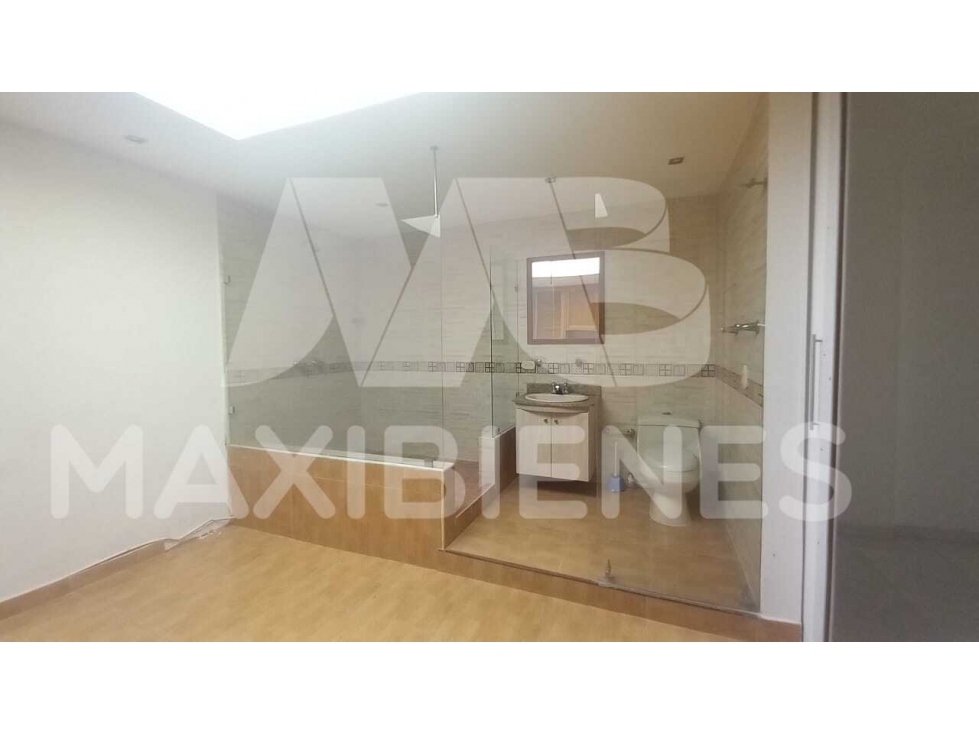 APARTAMENTO EN ARRIENDO EN EL SECTOR DE CALASANZ — foto 4