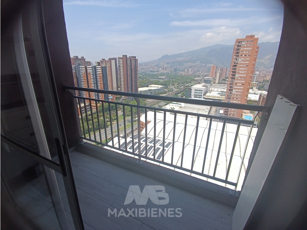 APARTAMENTO PARA ARRIENDO UBICADO EN BELLO — foto 5