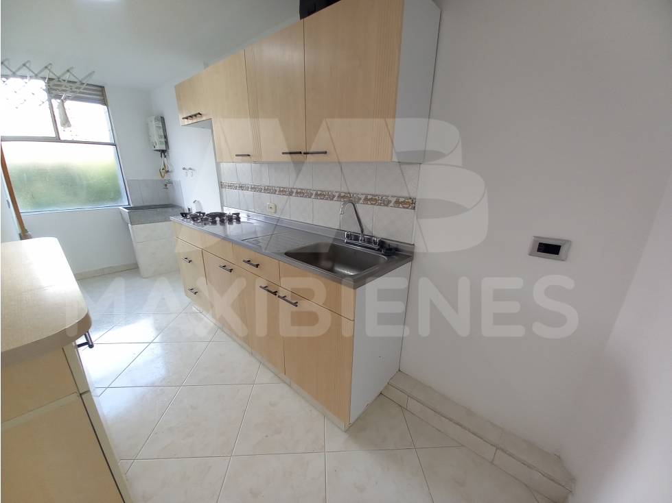 APARTAMENTO EN ARRIENDO EN EL SECTOR DE CALASANZ — foto 6