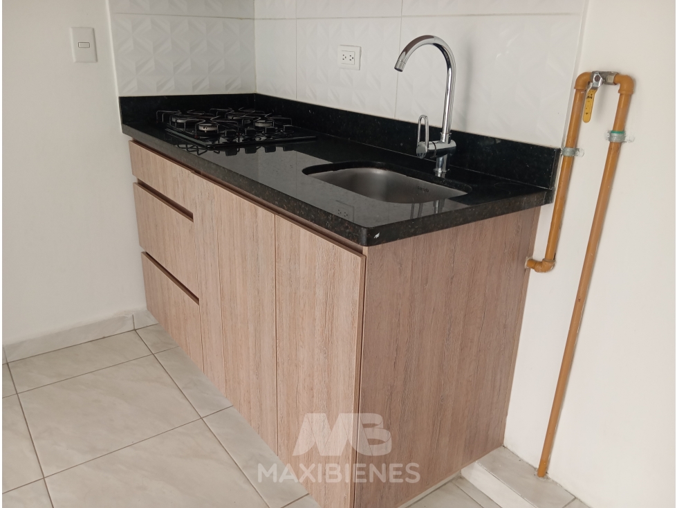 APARTAMENTO PARA ARRIENDO UBICADO EN BELLO — foto 2