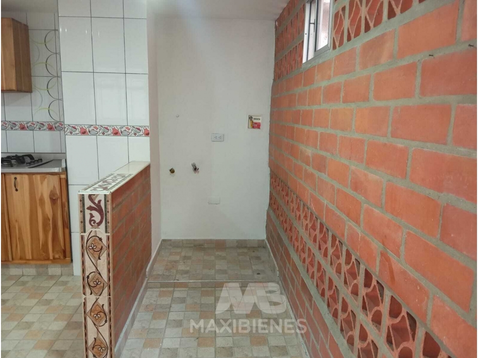 APARTAMENTO PARA ARRIENDO UBICADO EN BELLO — foto 5