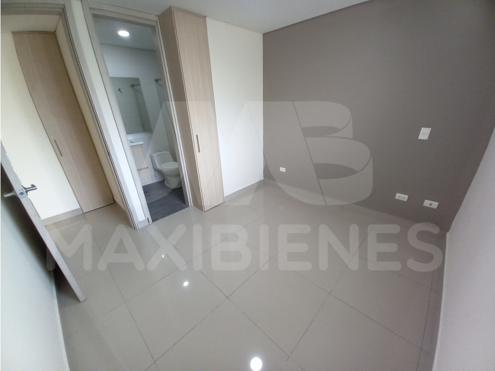 APARTAMENTO EN ARRIENDO EN EL SECTOR DE FLORESTA — foto 3