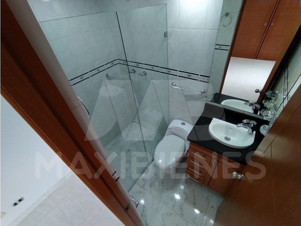 APARTAMENTO EN ARRIENDO EN EL SECTOR DE SAN JAVIER — foto 5