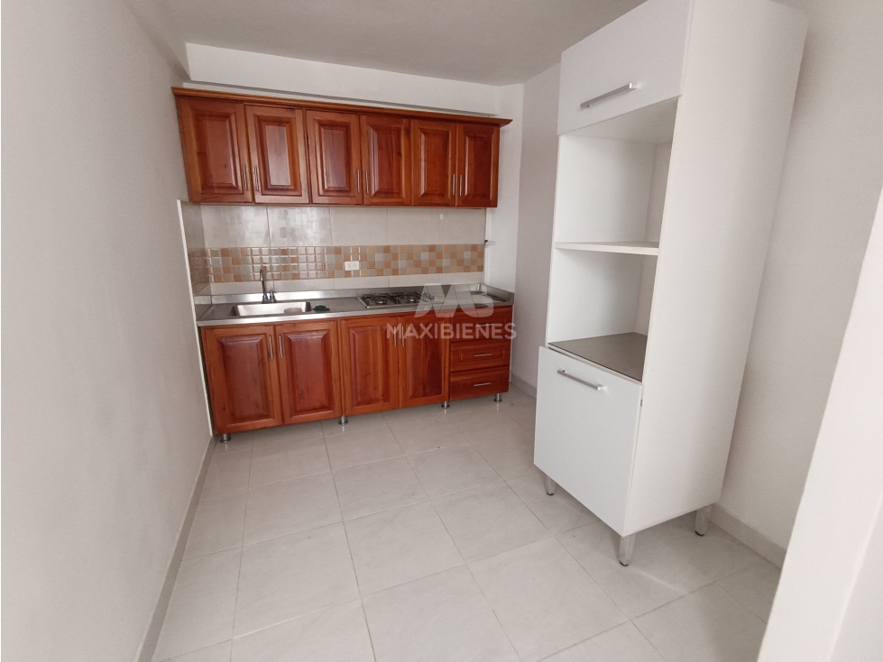 CASA EN ARRIENDO EN EL SECTOR LAURELES - 4