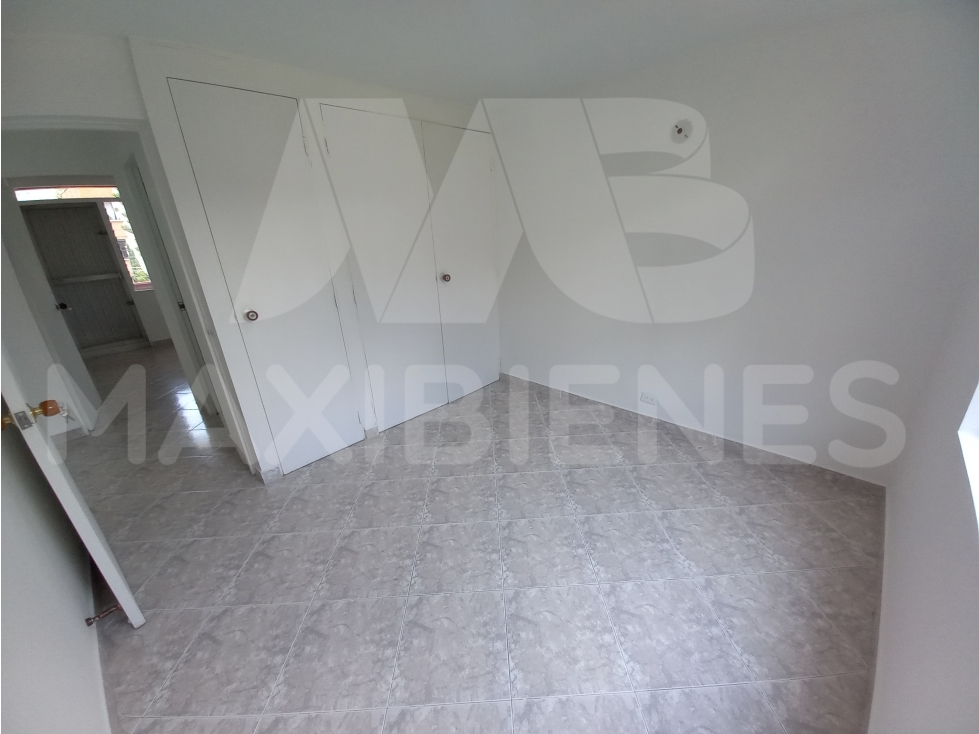 APARTAMENTO EN ARRIENDO EN EL SECTOR DE SAN JAVIER — foto 4