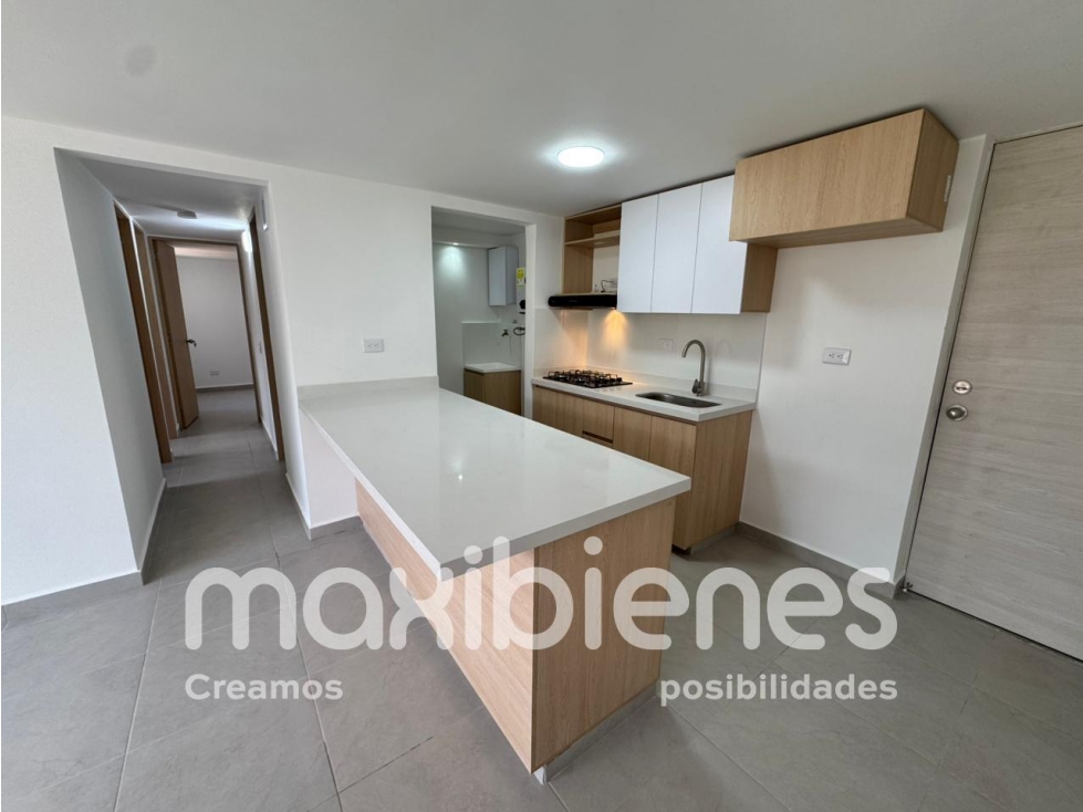 SE ARRIENDA APARTAMENTO EN EL TRAPICHE BELLO.