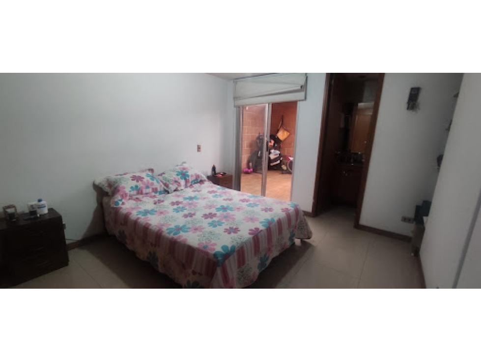 APARTAMENTO EN VENTA SECTOR CONQUISTADORES — foto 5