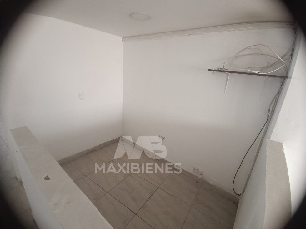 LOCAL PARA ARRIENDO UBICADO EN COPACABANA - 6