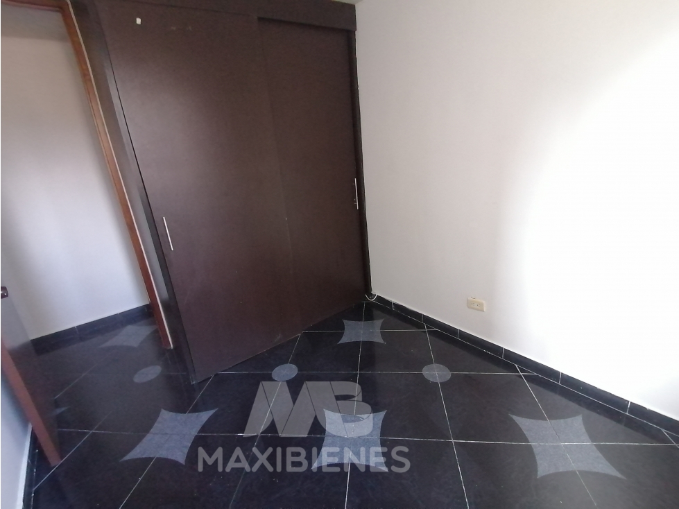 APARTAMENTO PARA ARRIENDO UBICADO EN BELLO — foto 5