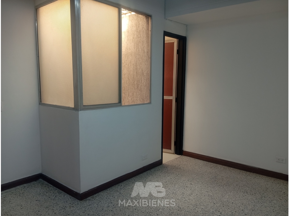 LOCAL PARA ARRIENDO UBICADO EN BELLO — foto 2