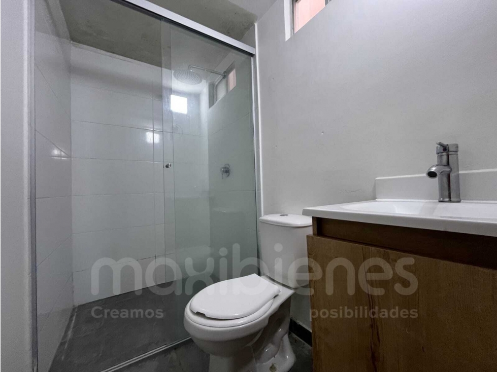 APARTAMENTO PARA ARRIENDO UBICADO EN BELLO — foto 2