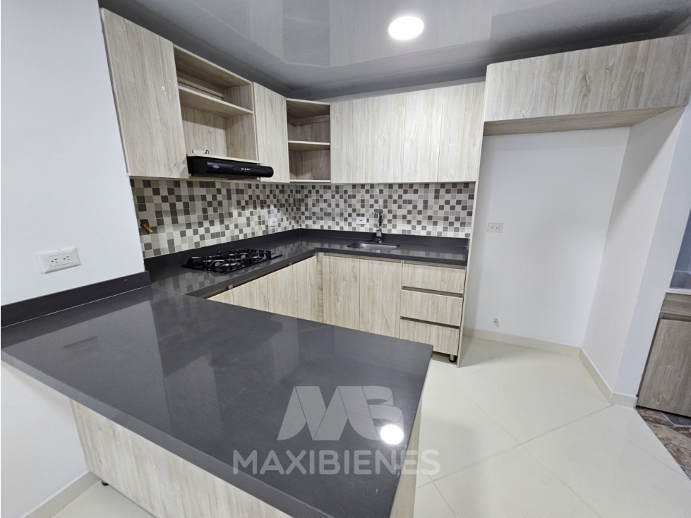 CASA PARA ARRIENDO UBICADO EN GIRARDOTA - 2