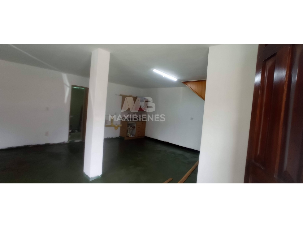 LOCAL PARA ARRIENDO UBICADO EN COPACABANA - 2
