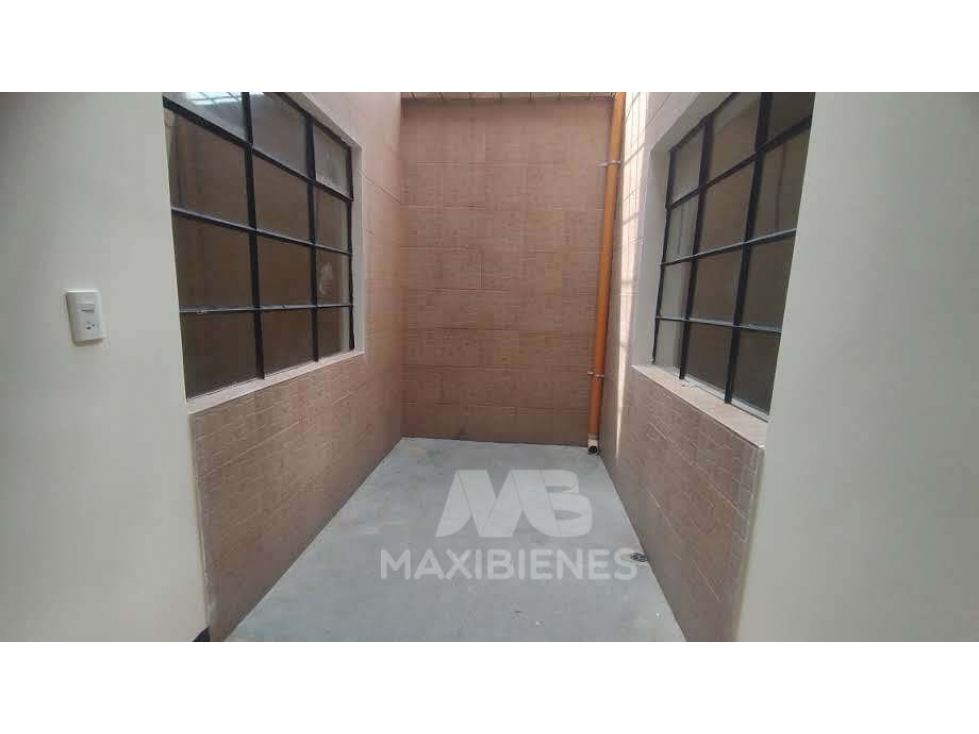 CASA PARA ARRIENDO UBICADO EN BELLO - 2