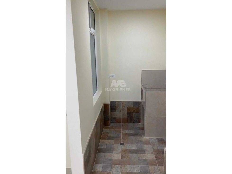 APARTAMENTO EN VENTA SECTOR BELLO — foto 2