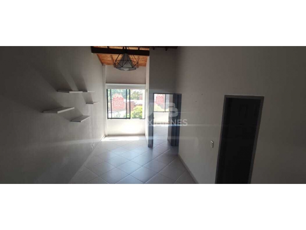 APARTAMENTO EN VENTA SECTOR CALAZANS — foto 2