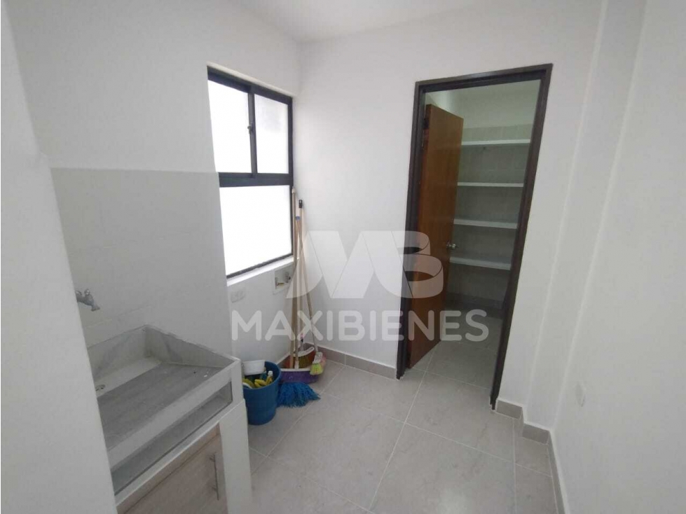 APARTAMENTO EN ARRIENDO SECTOR FLORIDA NUEVA, MEDELLIN — foto 2