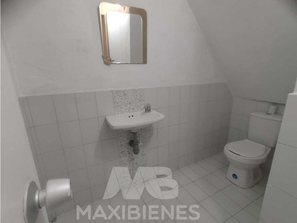 LOCAL PARA ARRIENDO UBICADO EN BELLO — foto 5