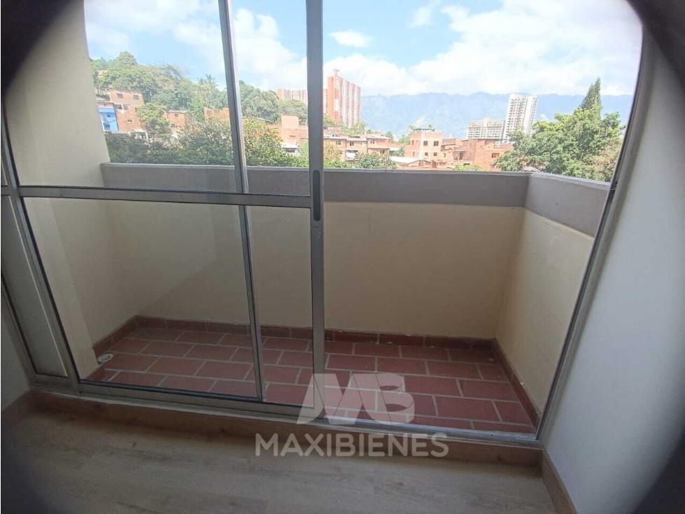 APARTAMENTO PARA ARRIENDO UBICADO EN COPACABANA — foto 2