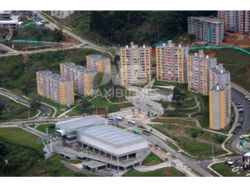 APARTAMENTO EN VENTA SECTOR ROBLEDO — foto 2