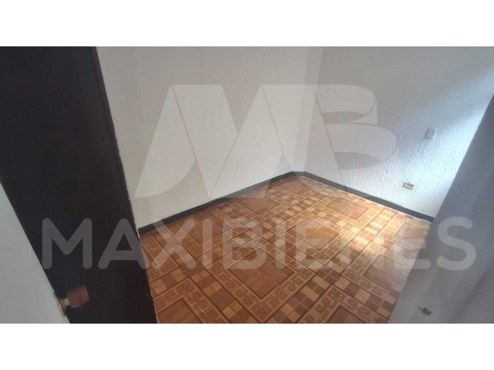 APARTAMENTO EN ARRIENDO EN EL SECTOR DE SAN LOS ALCAZARES — foto 2