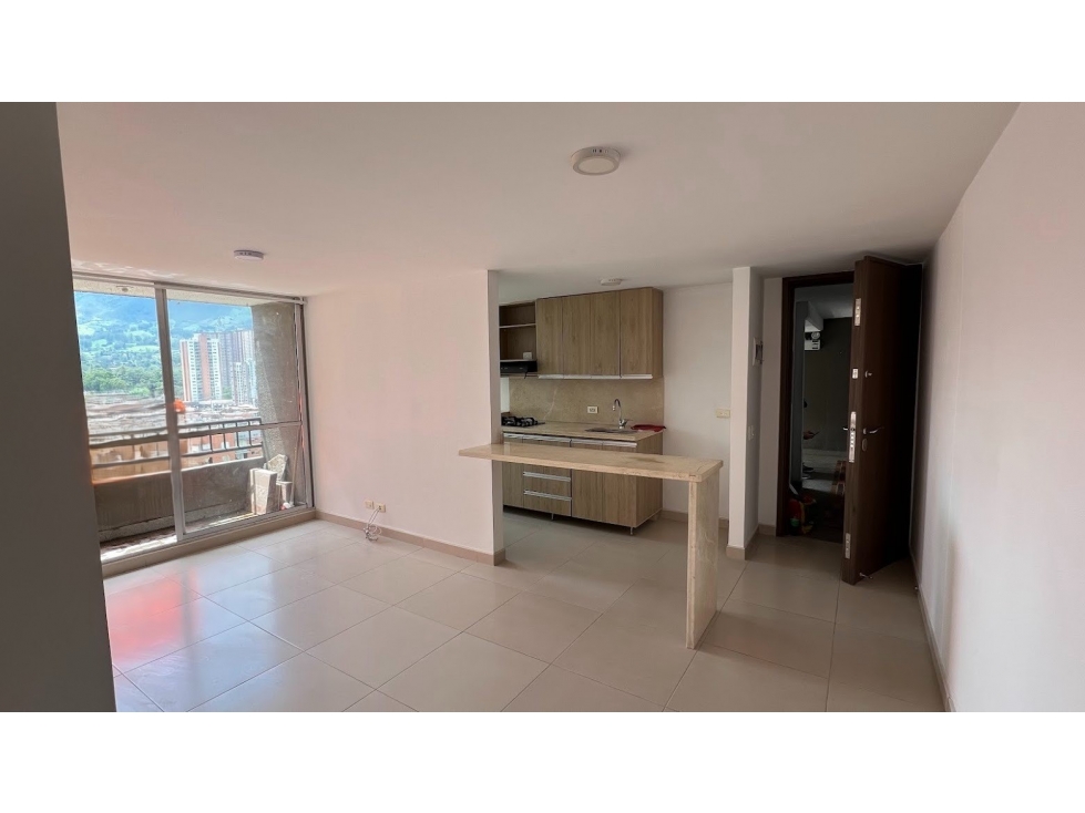 APARTAMENTO EN ARRIENDO UBICADO EN ITAGUI / DITAIRES — foto 2