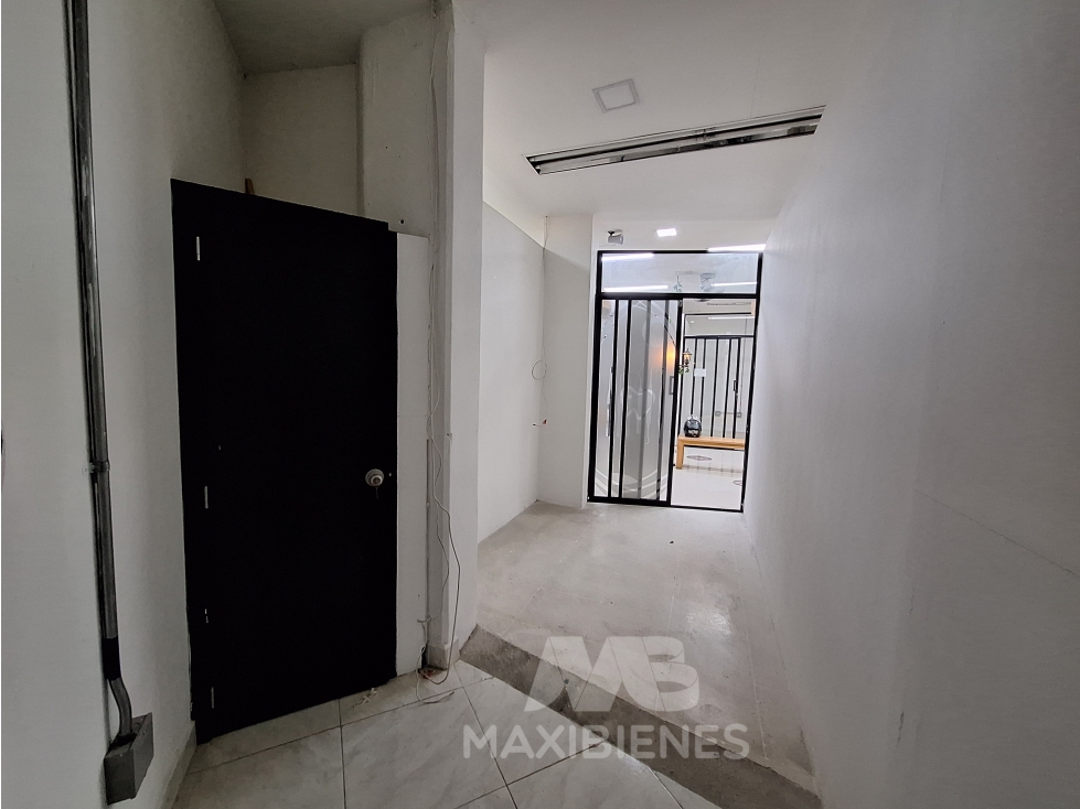 LOCAL PARA ARRIENDO UBICADO EN COPACABANA - 1