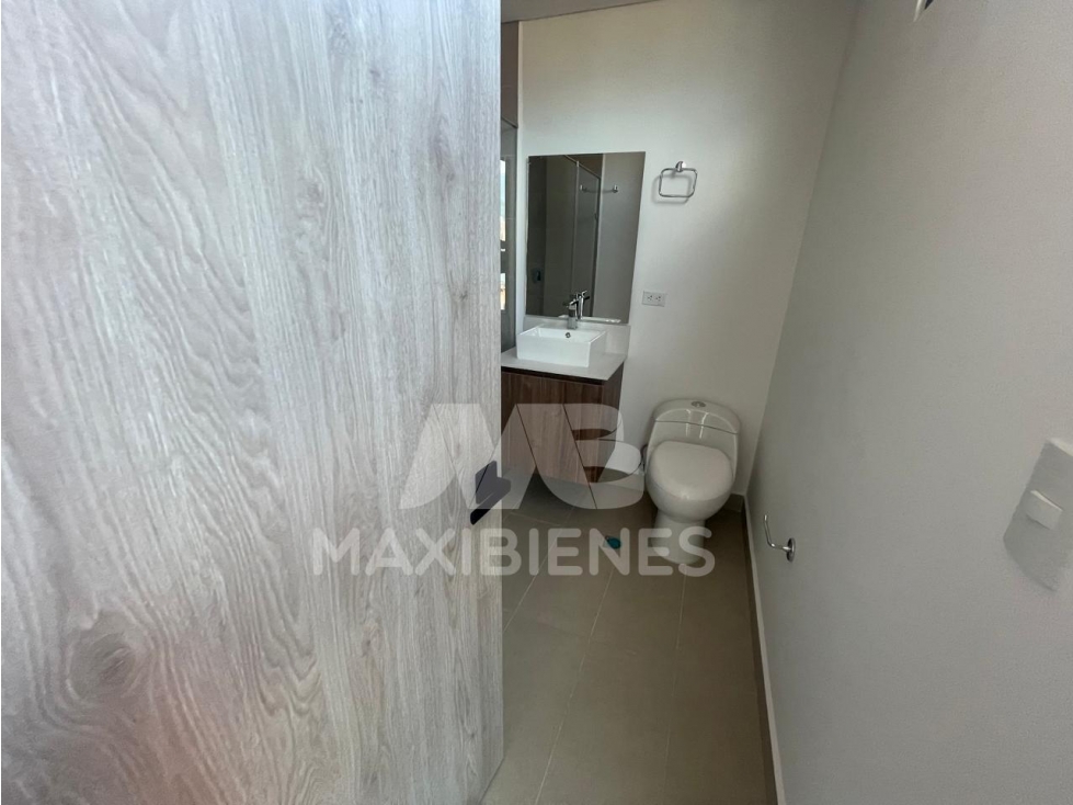 APARTAESTUDIO EN ARRIENDO SECTOR LAURELES — foto 2