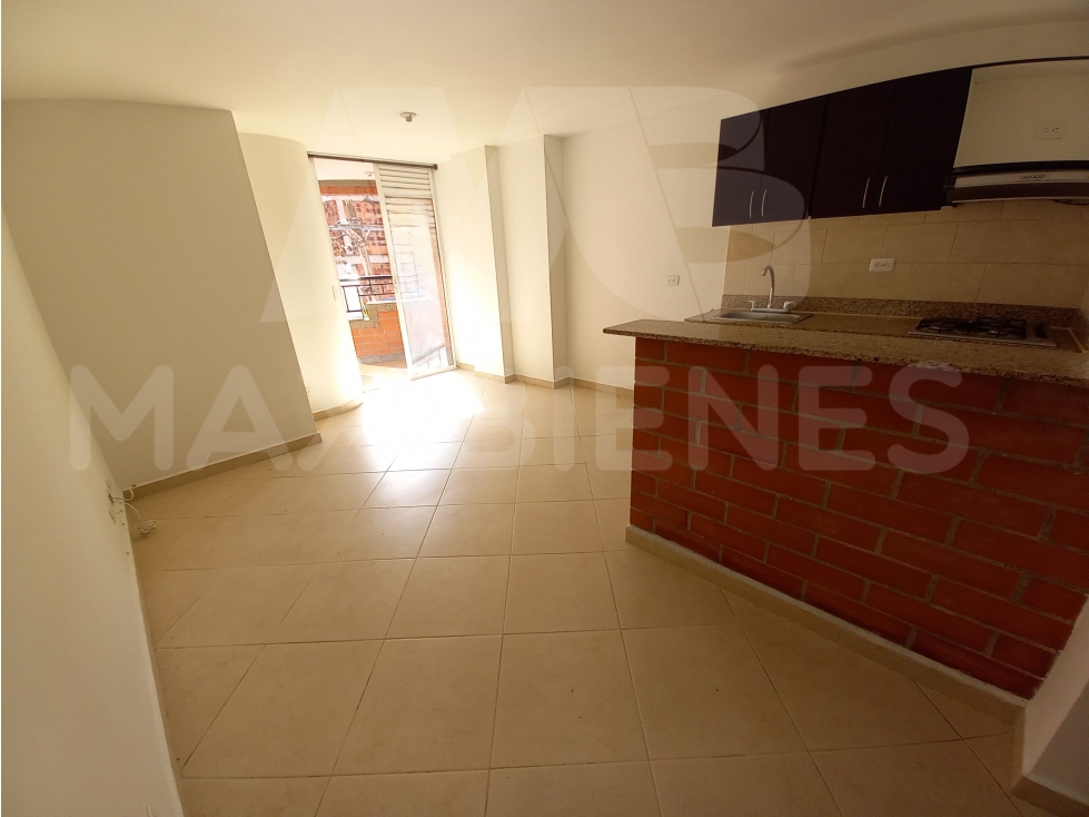 APARTAESTUDIO EN ARRIENDO EN EL SECTOR DE LA FLORESTA — foto 4