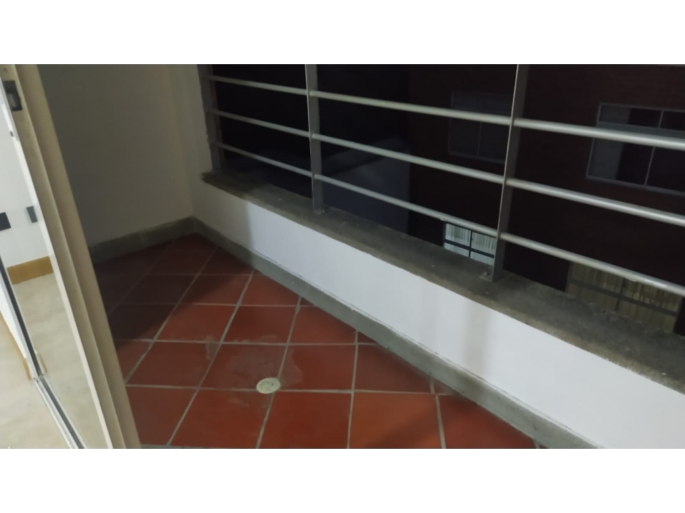 APARTAMENTO EN VENTA SECTOR LA AMERICA — foto 2