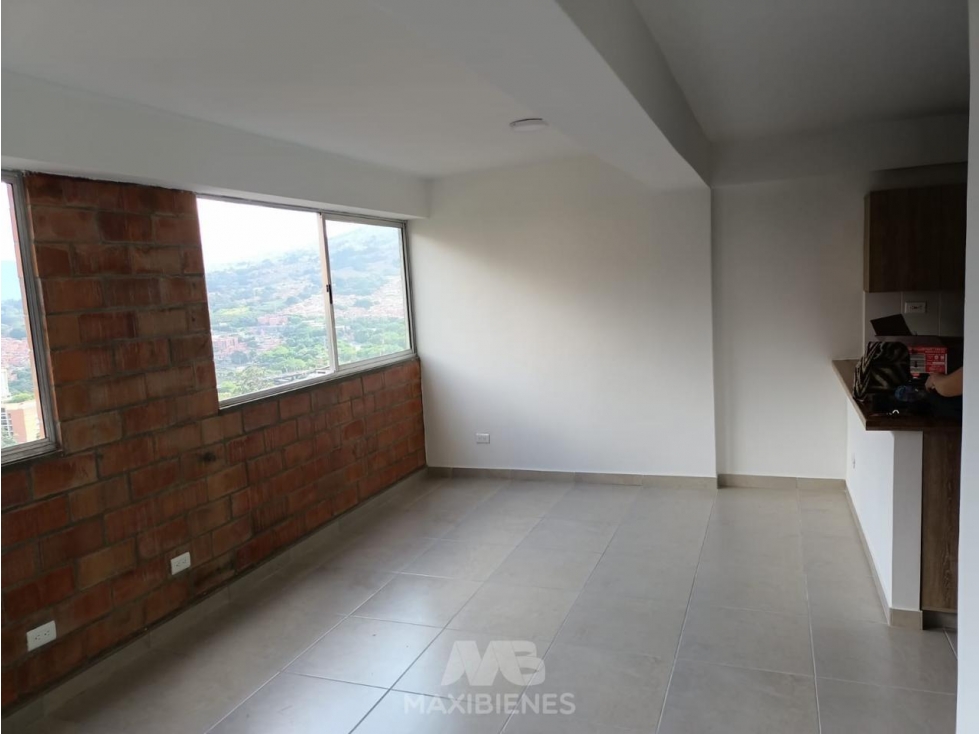 APARTA ESTUDIO PARA ARRIENDO UBICADO EN BELLO — foto 3