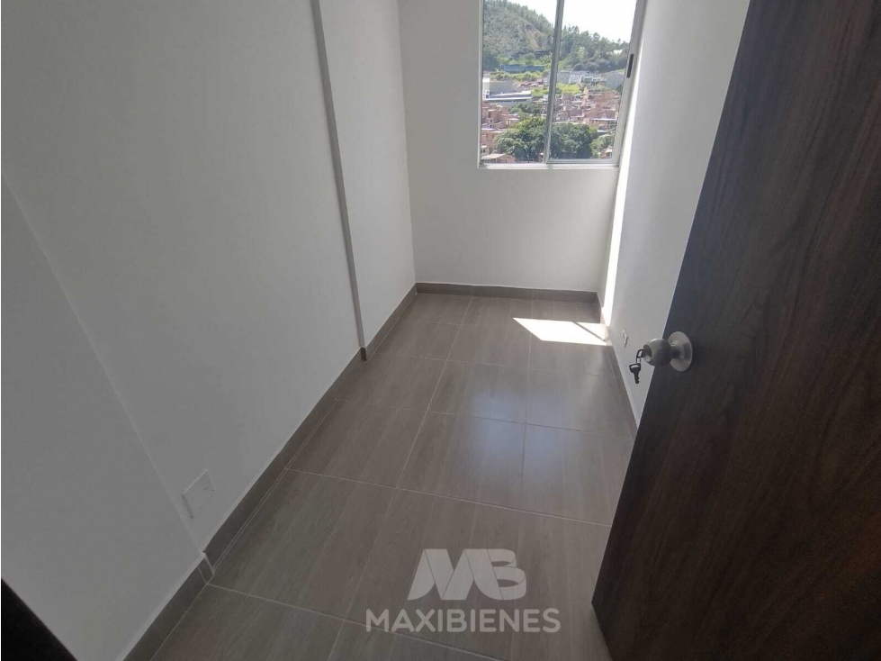 APARTAMENTO PARA ARRIENDO UBICADO EN BELLO — foto 4