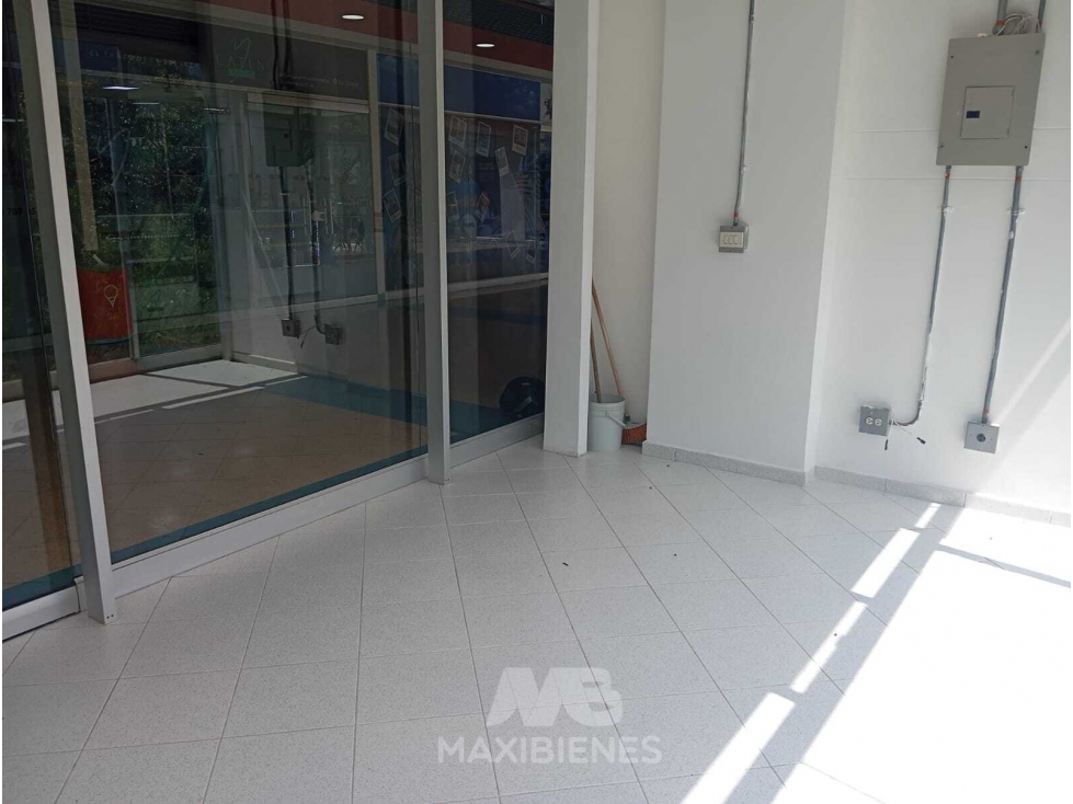 LOCAL PARA ARRIENDO UBICADO EN BELLO — foto 3