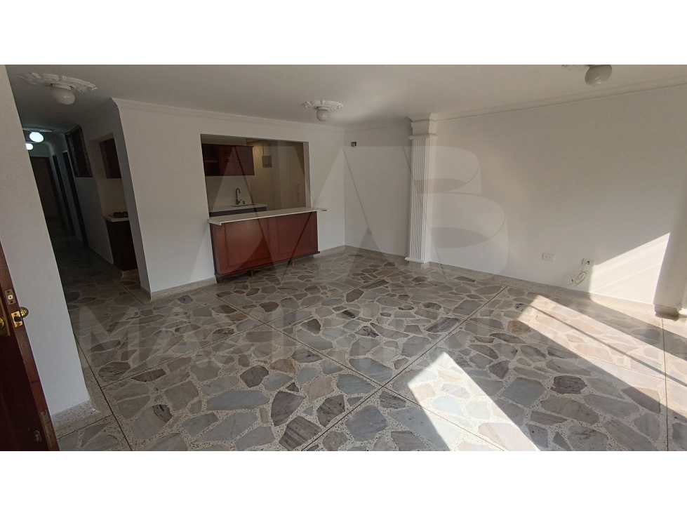 APARTAMENTO EN ARRIENDO EN EL SECTOR DE SURAMERICANA — foto 2
