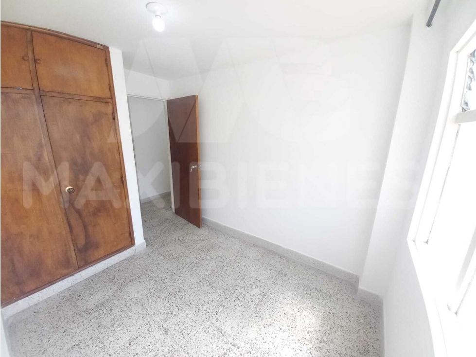 APARTAMENTO EN ARRIENDO EN EL SECTOR DE SAN JAVIER — foto 2