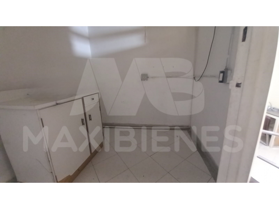 LOCAL EN ARRIENDO EN EL SECTOR DE SAN JAVIER — foto 2