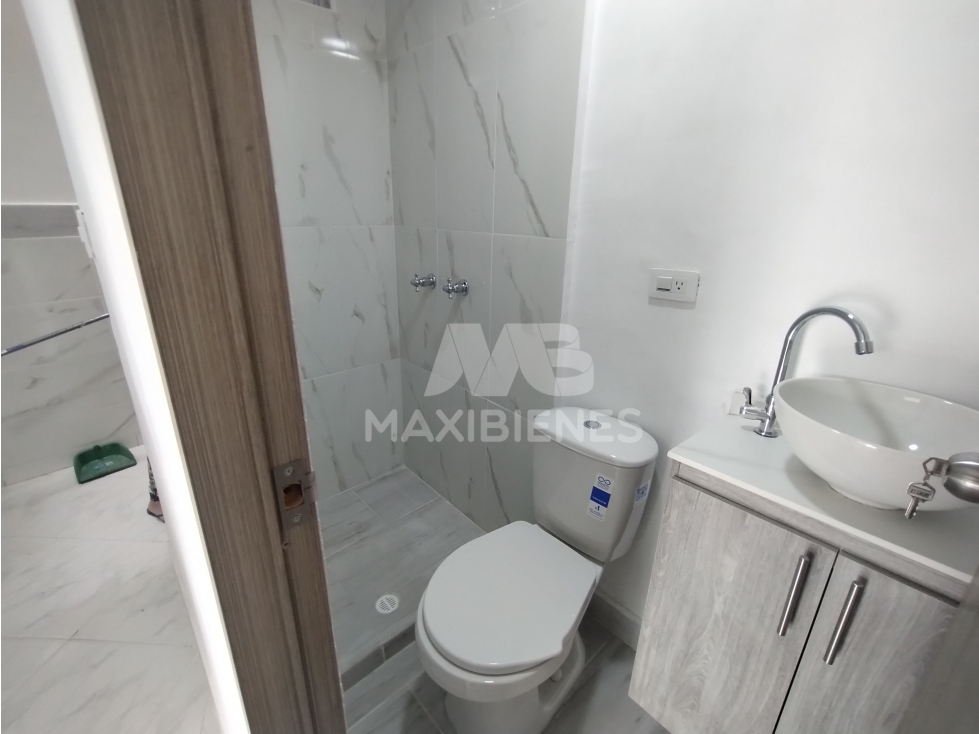 APARTAMENTO EN ARRIENDO SANTA MONICA, MEDELLIN — foto 2