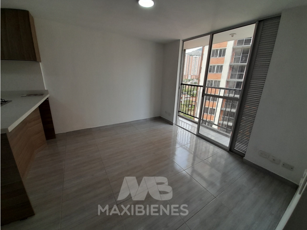 APARTAMENTO PARA ARRIENDO UBICADO EN BELLO — foto 3