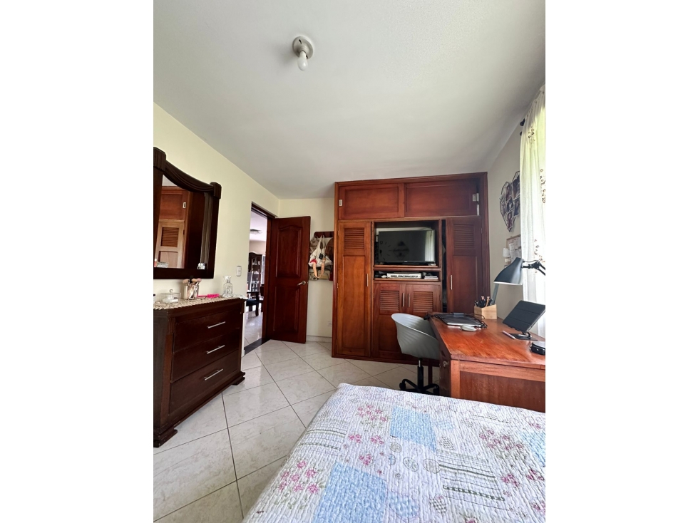 APARTAMENTO EN VENTA SECTOR SAN CRISTOBAL — foto 3