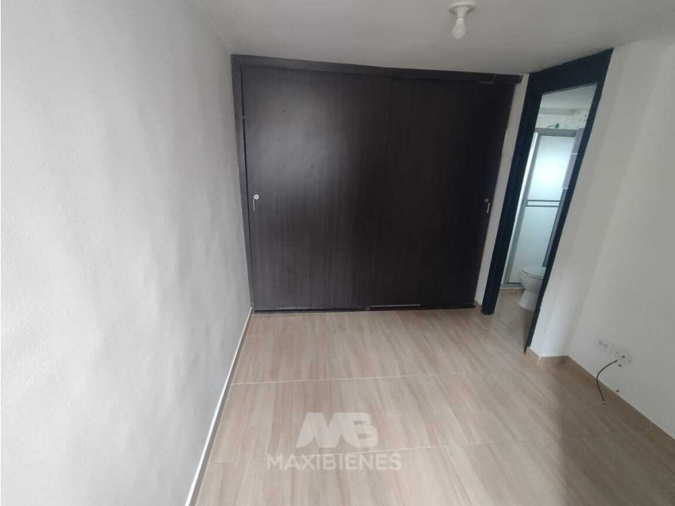 APARTAMENTO PARA ARRIENDO UBICADO EN BELLO — foto 4