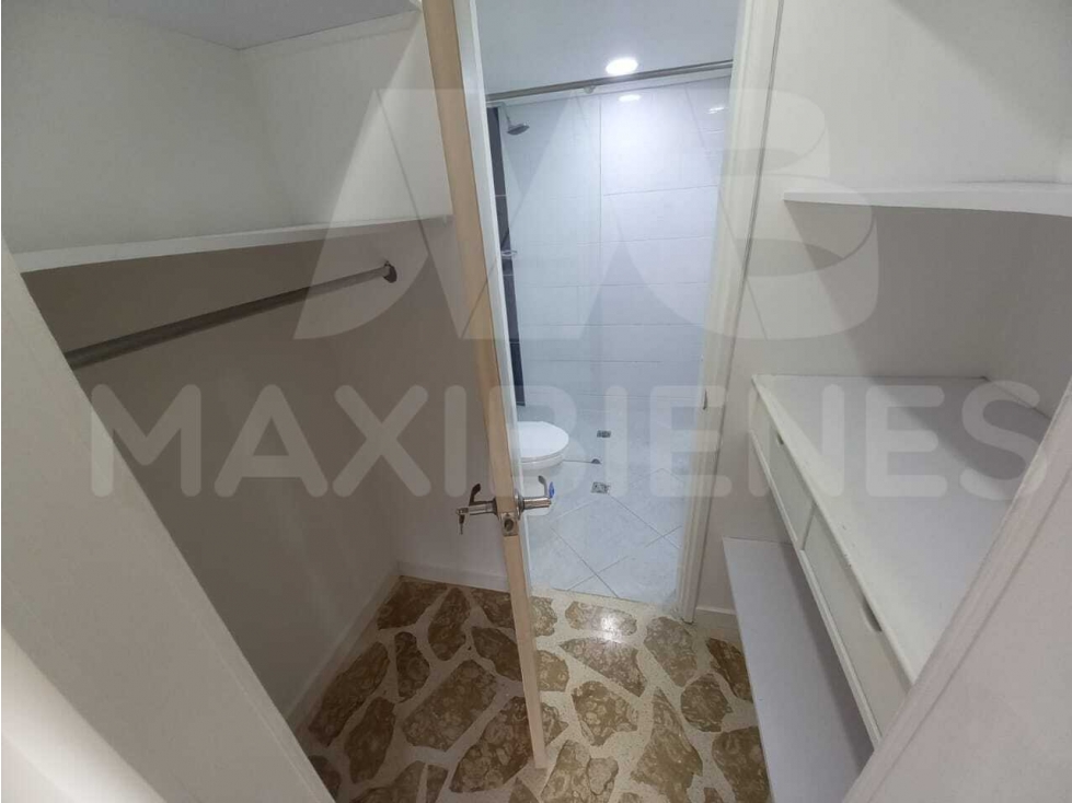 APARTAMENTO EN ARRIENDO EN EL SECTOR DE CALASANZ — foto 2