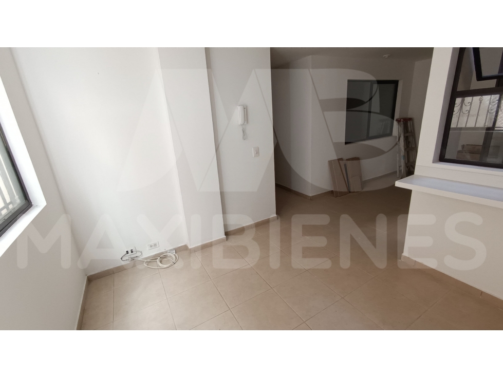 APARTAMENTO EN ARRIENDO EN EL SECTOR DE FLORESTA — foto 2