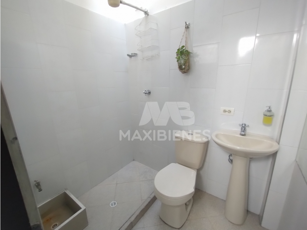 APARTAMENTO EN ARRIENDO SECTOR LA AMERICA, MEDELLIN — foto 2
