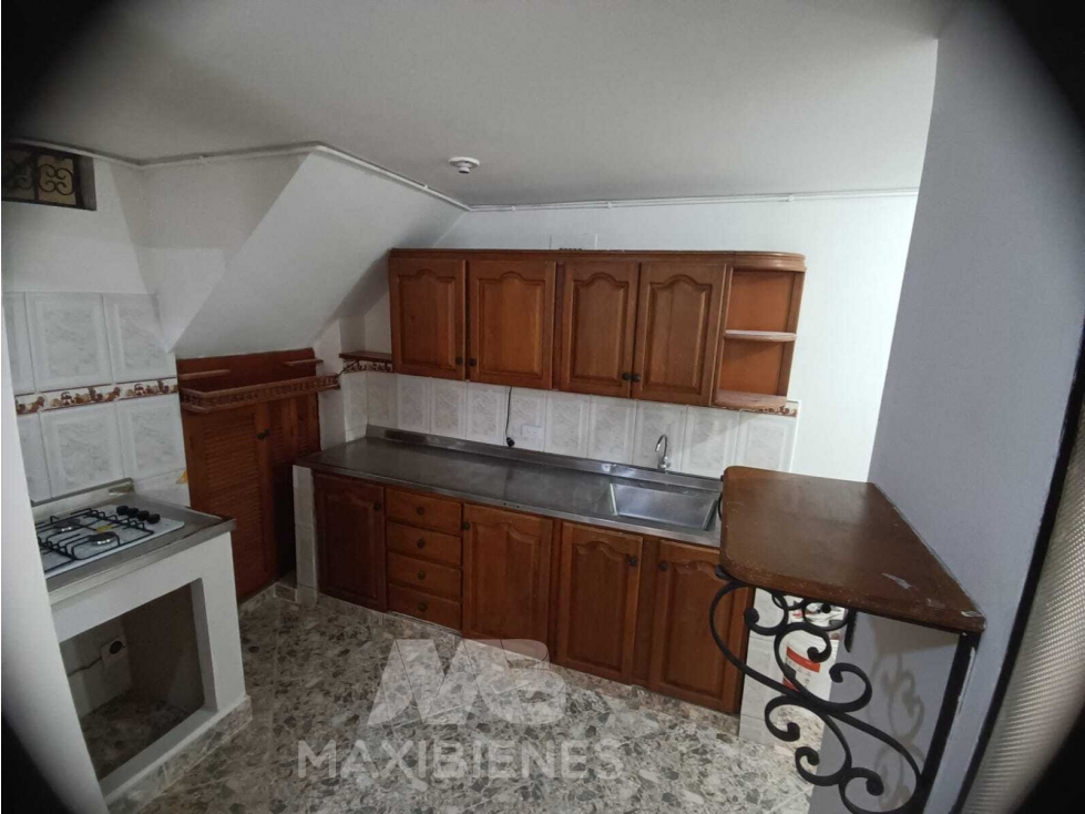 APARTAMENTO PARA ARRIENDO UBICADO EN BELLO — foto 2