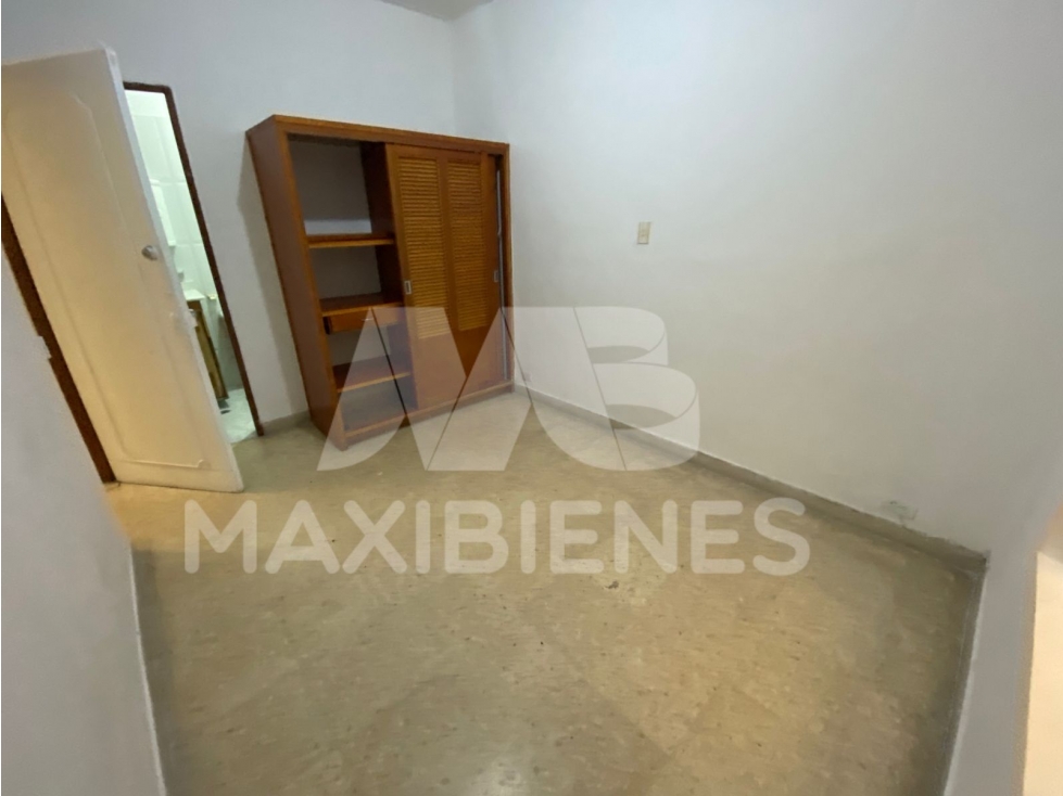 CASA EN ARRIENDO LAURELES — foto 2