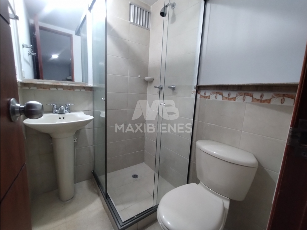 APARTAMENTO EN ARRIENDO SECTOR LAURELES — foto 2
