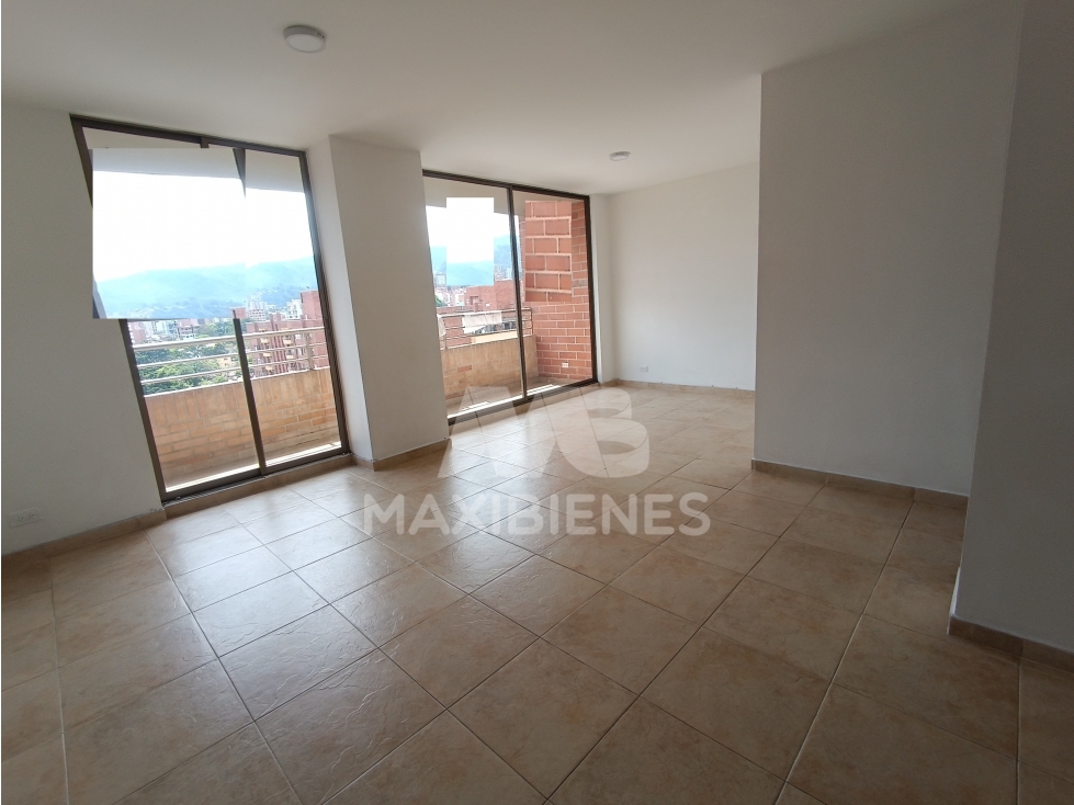 APARTAMENTO EN ARRIENDO SECTOR LAURELES, MEDELLIN — foto 2