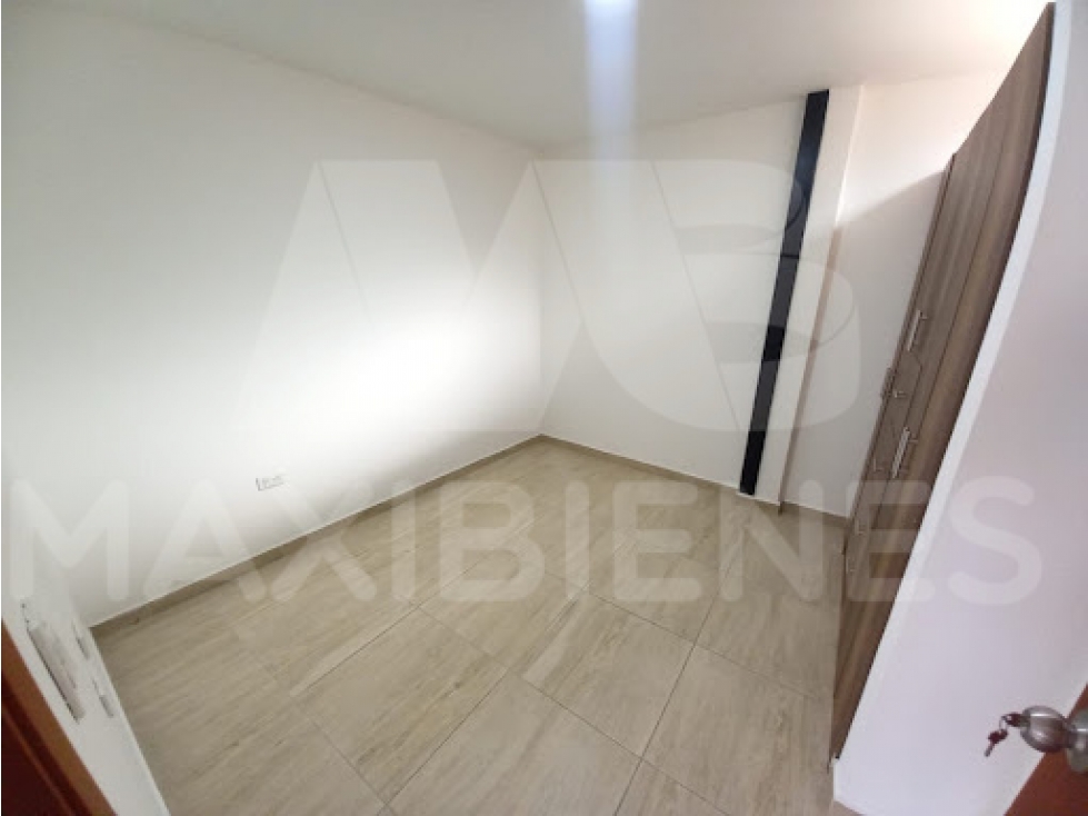 APARTAESTUDIO EN ARRIENDO EN EL SECTOR DE SAN JAVIER — foto 2
