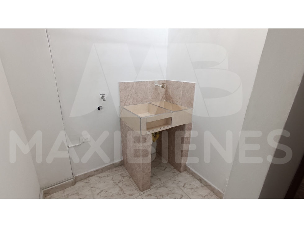 APARTAESTUDIO EN ARRIENDO EN EL SECTOR DE LA AMERICA — foto 2